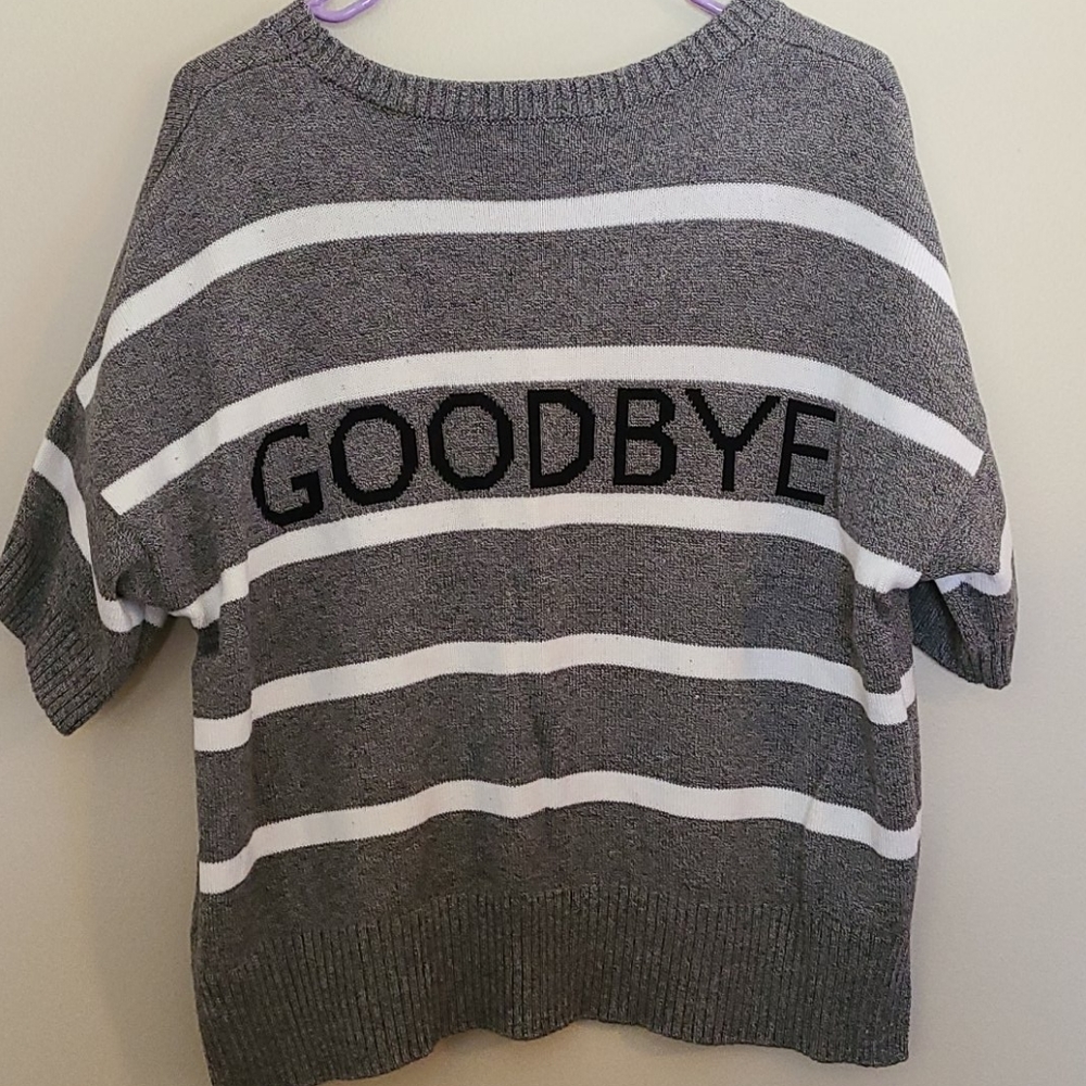 EUC Banana Republic grey and white sweater - Picture 2 of 4